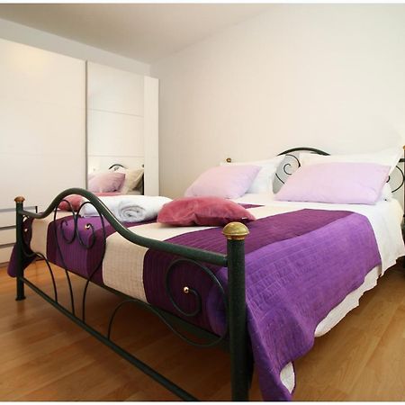 Mir Apartments Primošten المظهر الخارجي الصورة