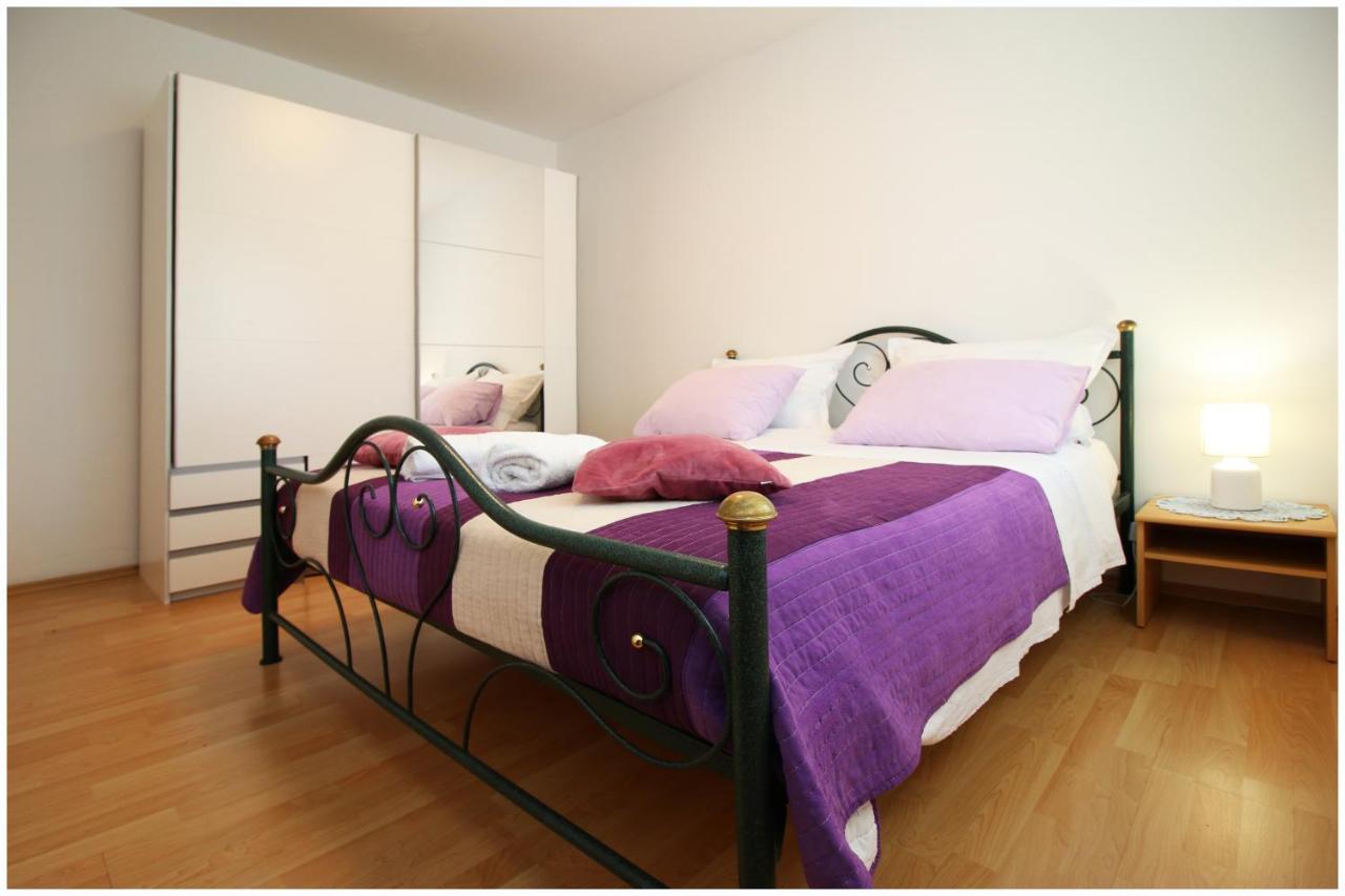 Mir Apartments Primošten المظهر الخارجي الصورة