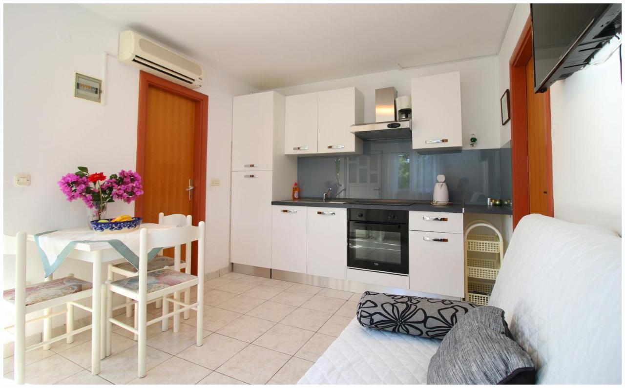Mir Apartments Primošten المظهر الخارجي الصورة