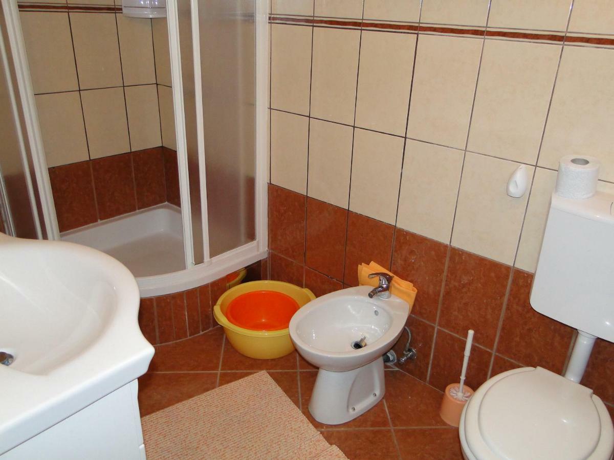 Mir Apartments Primošten المظهر الخارجي الصورة