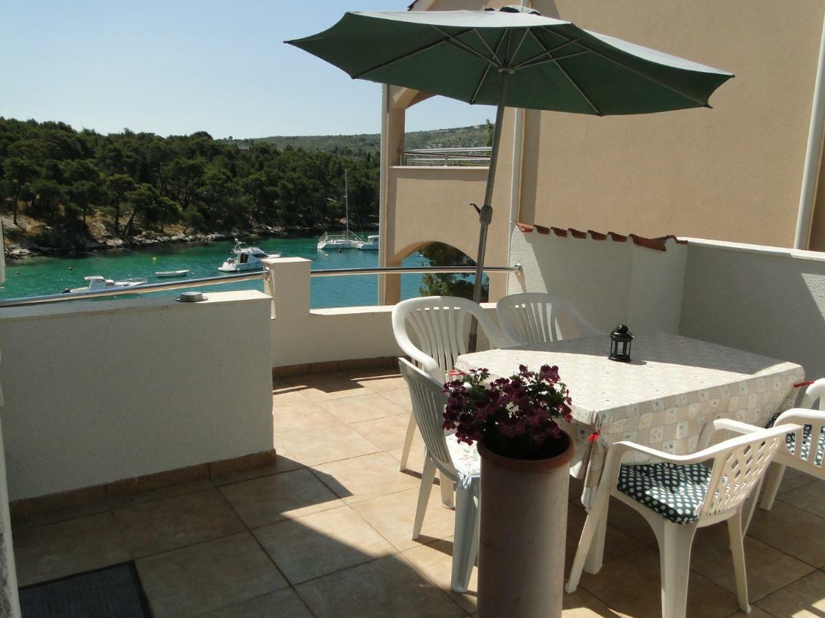 Mir Apartments Primošten المظهر الخارجي الصورة